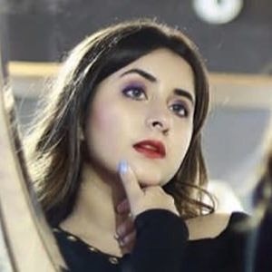 Naina Ahluwalia, 30 (博主)