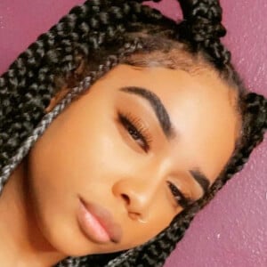 Nakia Smith, 27 (TikTok明星)