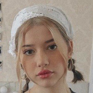 Nalim Kirch, 21 (YouTube Star)