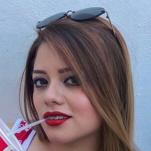 Nallely Martinez image 4