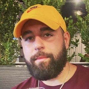 Nameless, 31 (Giocatore di eSports)