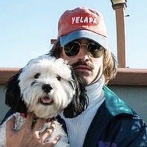 nameless.james, 30 (TikTok明星)