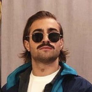 nameless.james, 30 (TikTok Star)