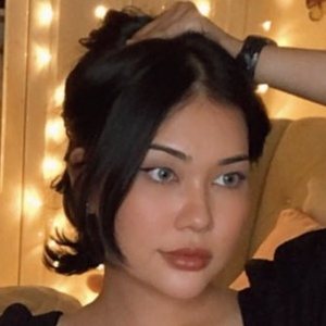 Nana Lee, 28 (Звезда Тиктока)