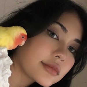 Nana Lee, 28 (TikTok明星)