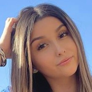 Naomi Arbide, 25 (TikTok Star)