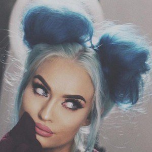 Naomi Jon, 28 (TikTok Star)