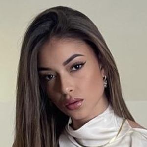 Naomi Vignoni, 25 (TikTok Star)