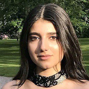 Narins Beauty, 23 (YouTube明星)