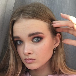 Nastya Stolbunova, 21 (TikTok明星)