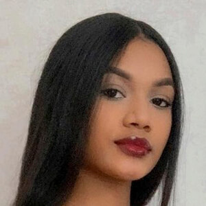 Natali Santana, 22 (TikTok Star)