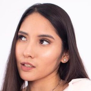 Natalia Cestti image 8