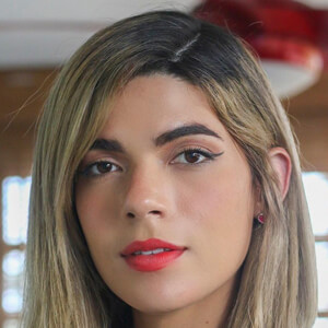 Natalia Lugo, 33 (YouTube Star)