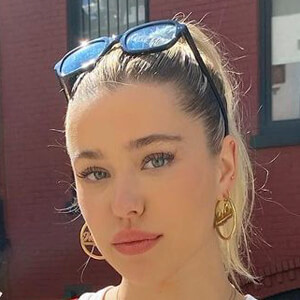 Natalia Spotts image 5