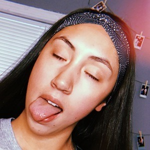 Natalie Fanella, 22 (TikTok Star)