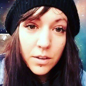 Natalie Fletcher, 39 (Họa sĩ)
