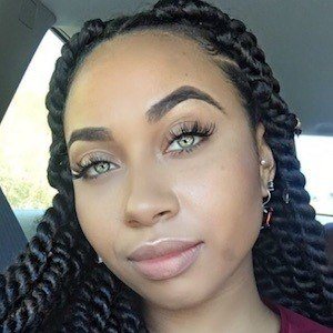 Natalie Odell, 31 (Instagram Star)