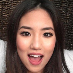 Natalie Ong, 24 (流行歌手)