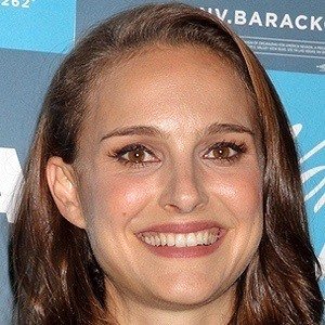 Natalie Portman, 42 (Киноактриса)