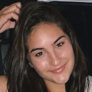 Natalie Whiting, 25 (TikTok明星)