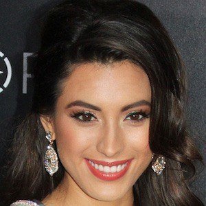 Natasha Martinez, 34 (电视节目主持人)