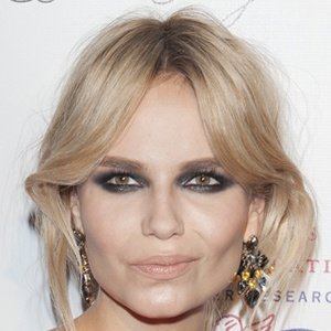 Natasha Poly, 40 (模特)