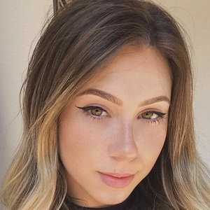 Nathalia Duclos image 8