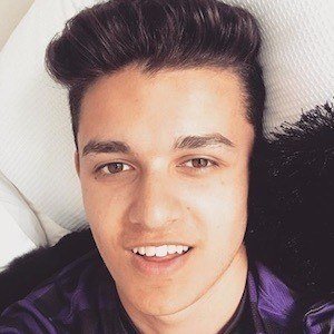 Nathan Jain, 27 (Estrella de Instagram)