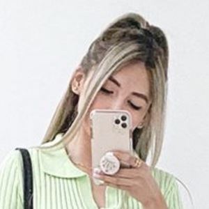 Nea Paz, 29 (Star di YouTube)