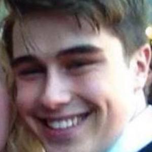 Ned Napier, 30 (Actor de Televisión)