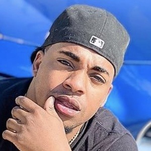 nellandbando image 3