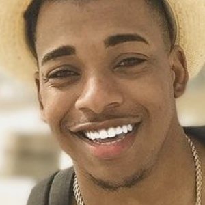 nellandbando, 29 (TikTok Star)