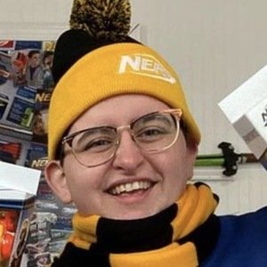 Nerfers101, 25 (TikTok明星)