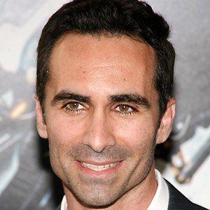 Nestor Carbonell image 3
