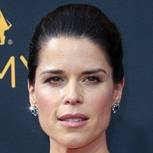 Neve Campbell image 4