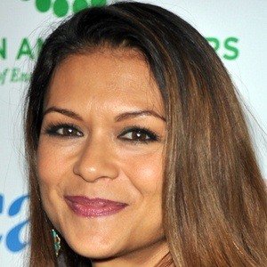 Nia Peeples image 5