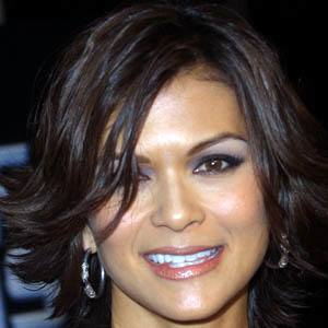 Nia Peeples image 6
