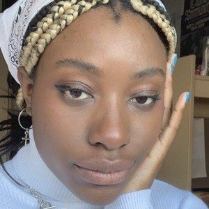 Nia Stanford image 5