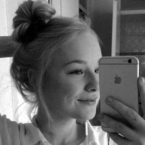 Nice Nienke image 8