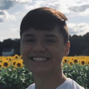 Nicholas Hottinger, 21 (TikTok明星)