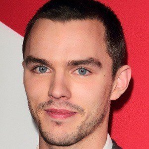 Nicholas Hoult, 34 (電影演員)