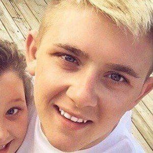 Nicholas McDonald, 28 (世界音乐歌手)