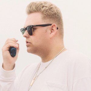 Nick Crompton, 30 (Instagram Star)