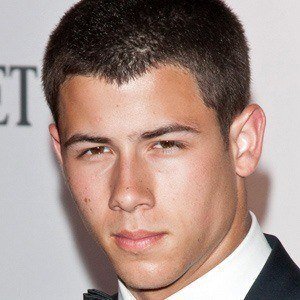 Nick Jonas, 33 (流行歌手)