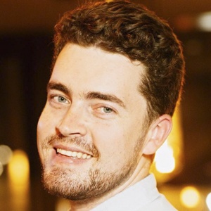 Nick White, 32 (Diễn viên hài)