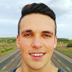 Nick Zhurav, 31 (Instagram Star)