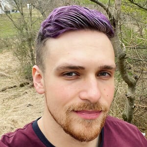 Nick Zhurav, 31 (Instagram Star)