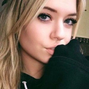 Nicki Gruttadauria, 29 (Instagram明星)