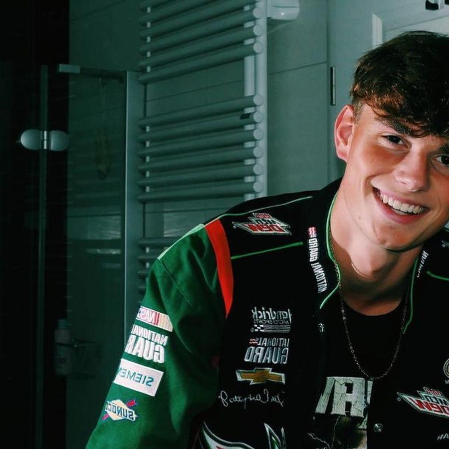 Niclas Kuri, 23 (TikTok Star)