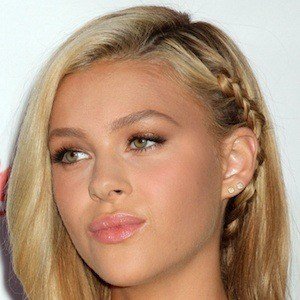 Nicola Peltz image 5